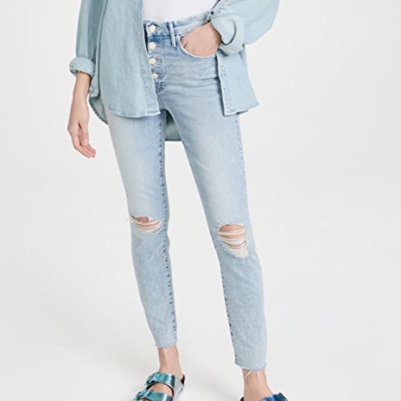 MOTHER WOMEN'S THE PIXIE ANKLE FRAY JEAN in Action Shot Size 28 - Picture 11 of 11